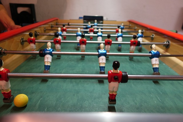 NBA焦点战：湖人主场逆转掘金,